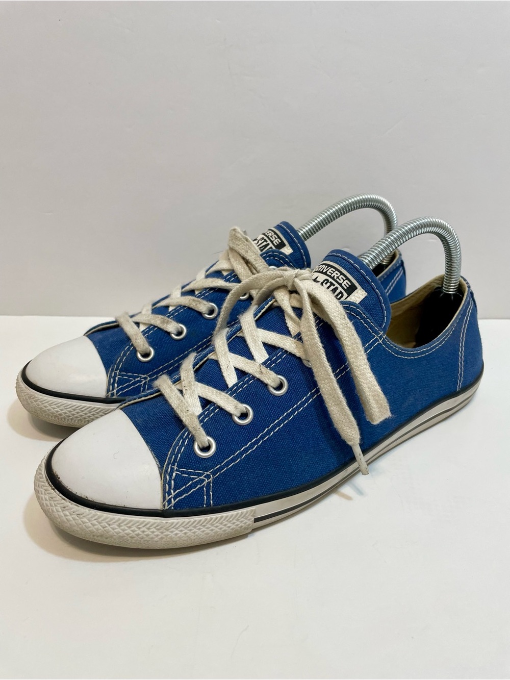 Converse Chuck Taylor All Star Low Top Sneakers - Royal Blue - Women’s 9